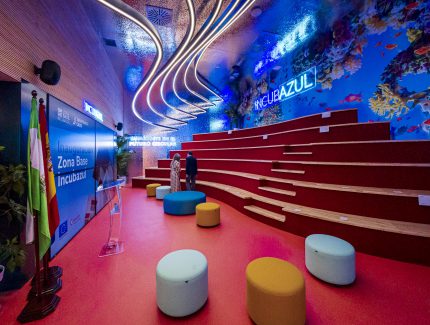 Zona Base-Incubazul. Incubadora de Alta Tecnología para Zona Franca de Cádiz Image