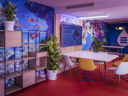 Zona Base-Incubazul. Incubadora de Alta Tecnología para Zona Franca de Cádiz Image