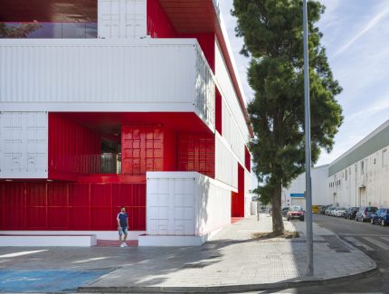 Zona Base-Incubazul. Incubadora de Alta Tecnología para Zona Franca de Cádiz Image