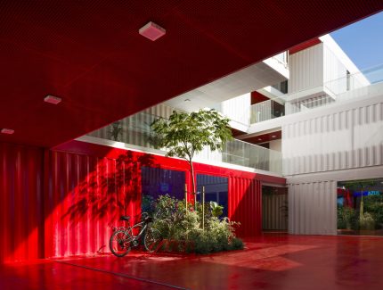 Zona Base-Incubazul. Incubadora de Alta Tecnología para Zona Franca de Cádiz Image