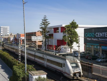 Zona Base-Incubazul. Incubadora de Alta Tecnología para Zona Franca de Cádiz Image