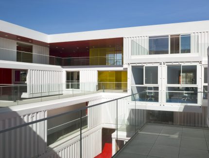 Zona Base-Incubazul. Incubadora de Alta Tecnología para Zona Franca de Cádiz Image