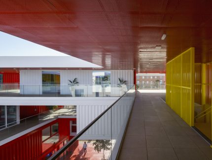 Zona Base-Incubazul. Incubadora de Alta Tecnología para Zona Franca de Cádiz Image