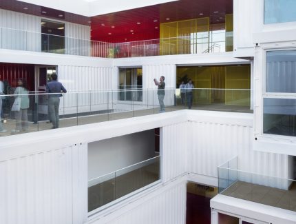 Zona Base-Incubazul. Incubadora de Alta Tecnología para Zona Franca de Cádiz Image